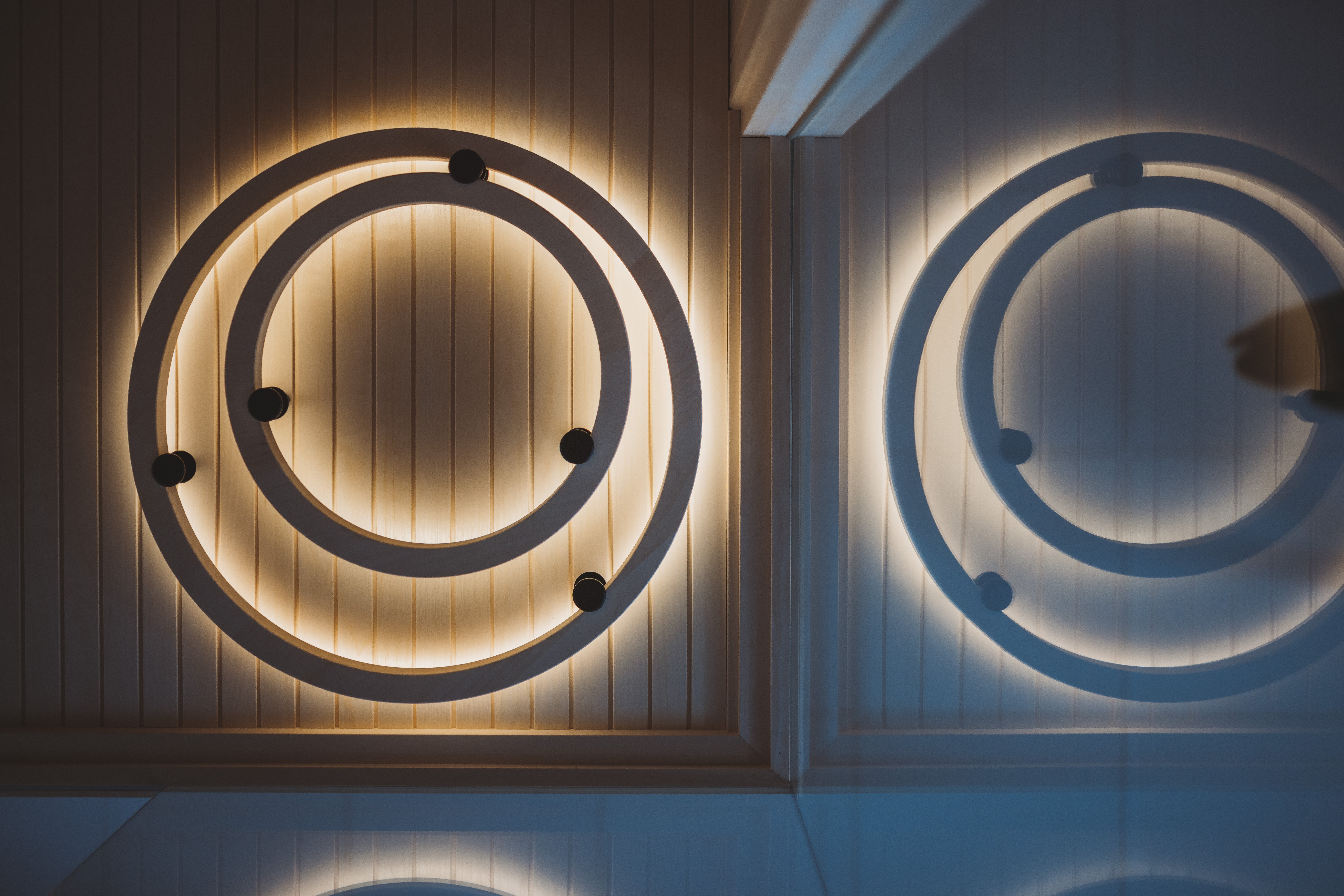 Tylö Silhouette Ring Showroom 
